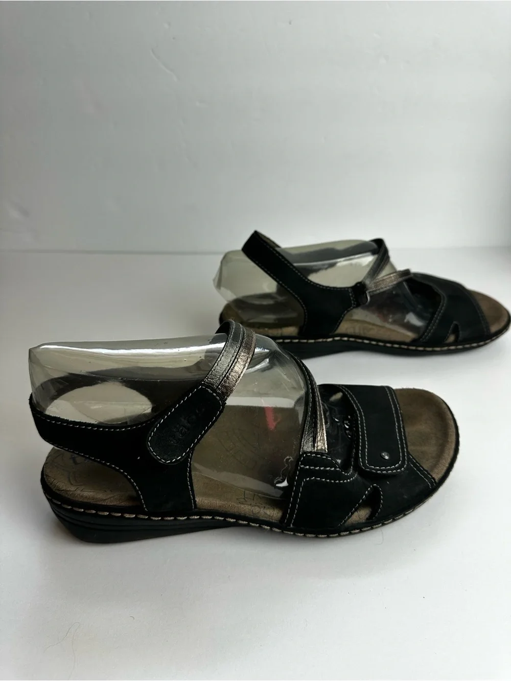 Taos Answer Wedge Sandals Women's Size 9 EU 40 Shoes Leather Black Adjustable